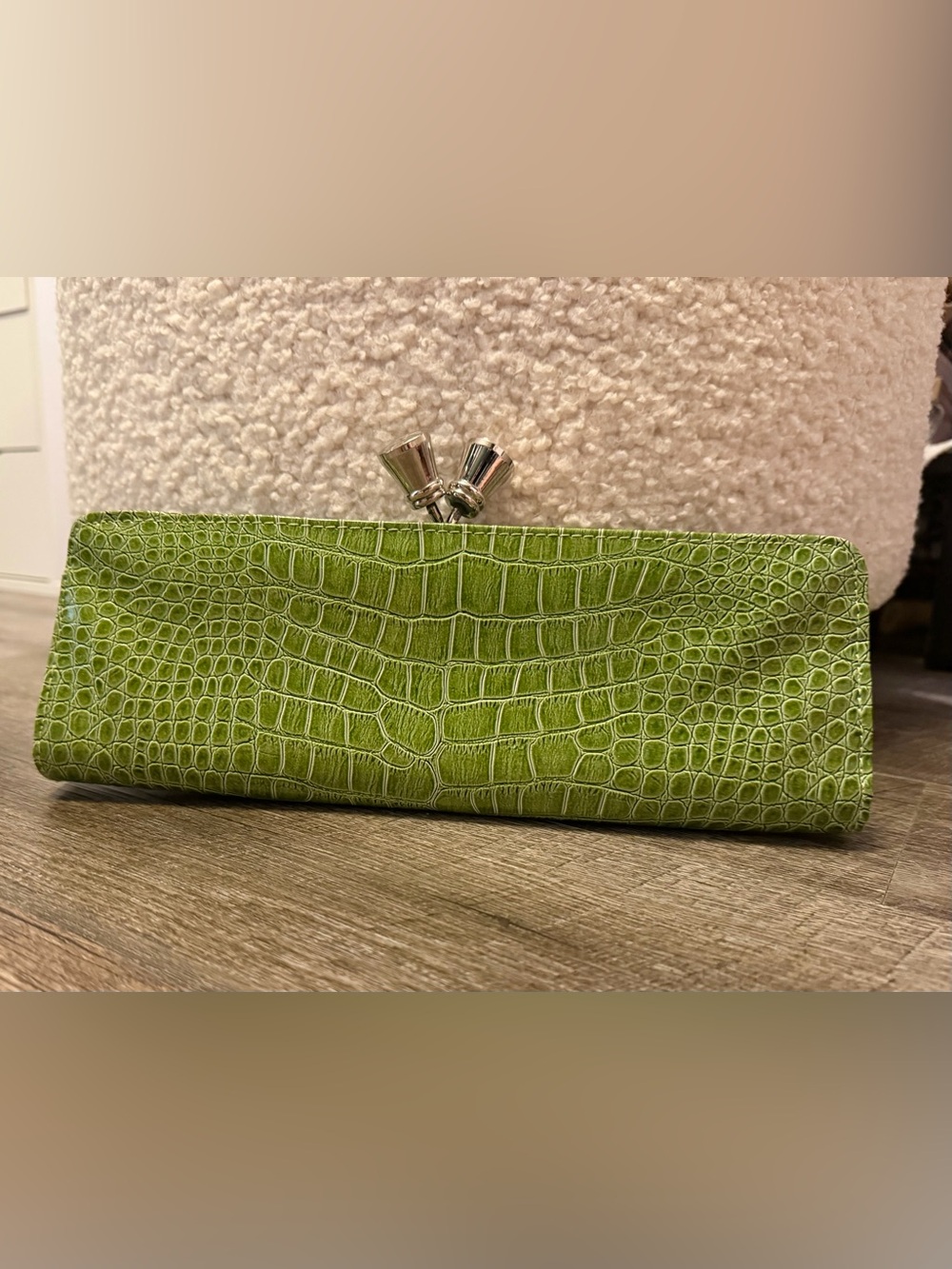 Green Croc Embossed Clutch Purse Silver Chain Y2K Evening Bag